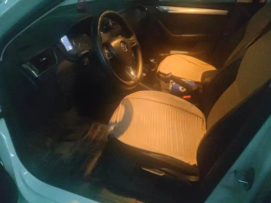 Skoda Octavia — миниатюра 9
