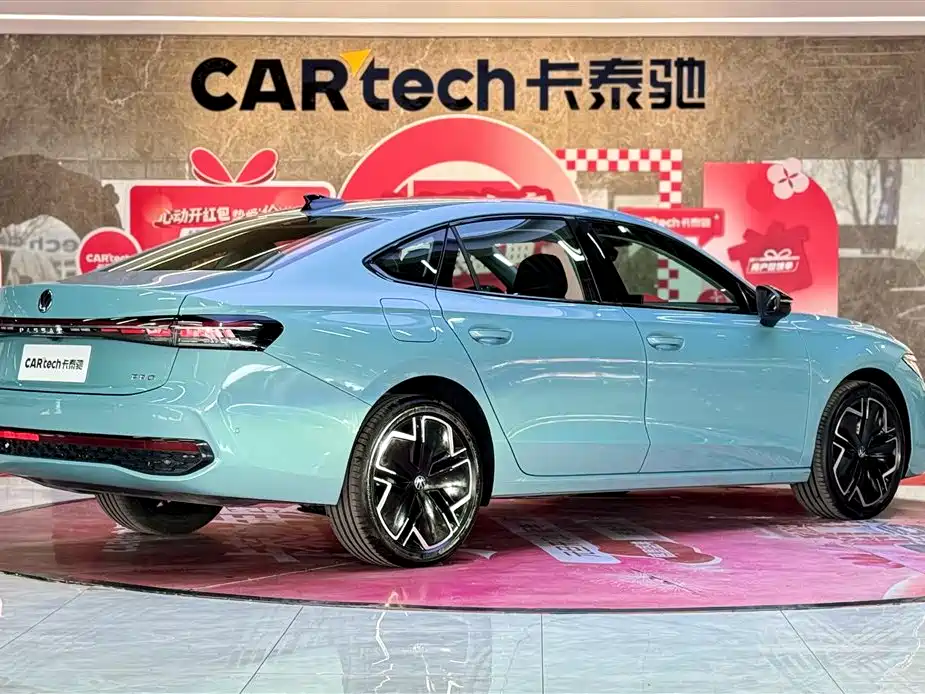Volkswagen Passat 2025 Pro 380TSI