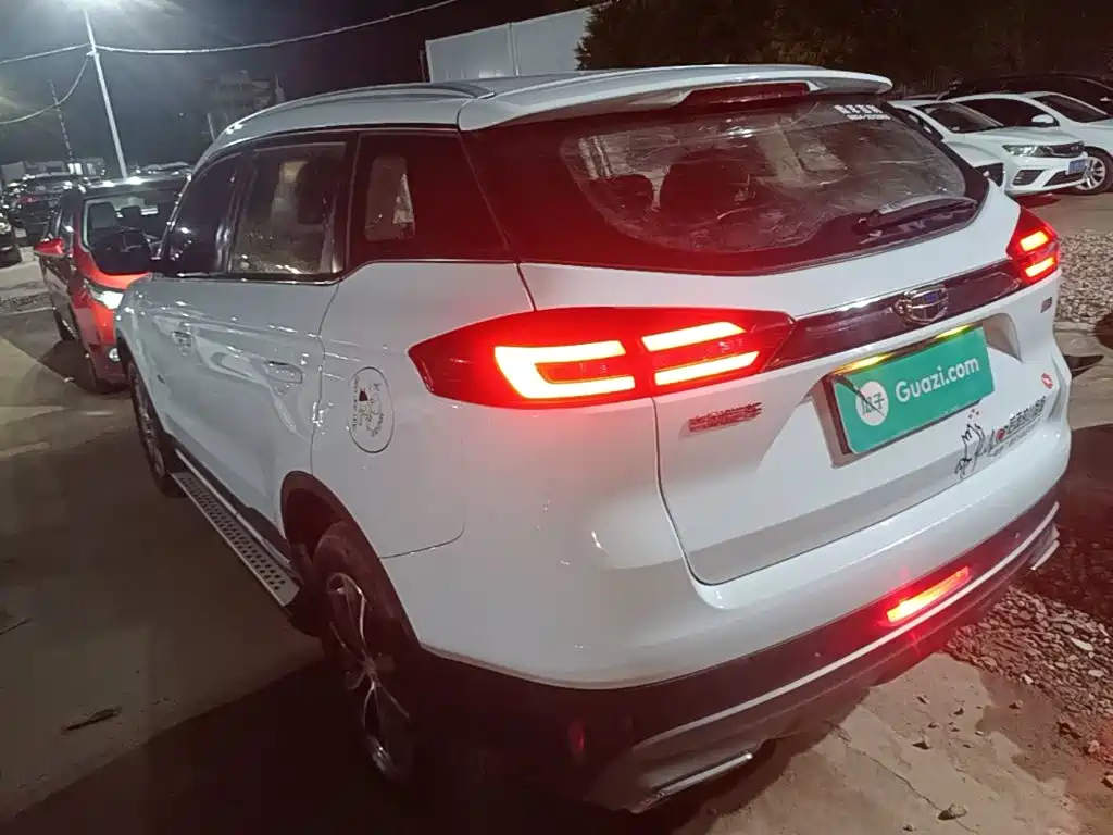 Geely Boyue — миниатюра 5