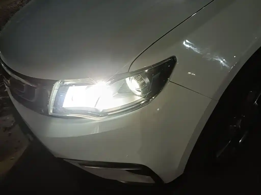 Geely Boyue — миниатюра 24
