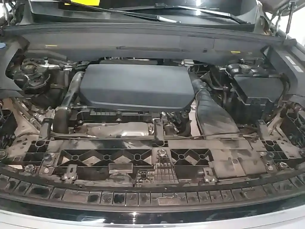 Li Auto Li L8 — миниатюра 20