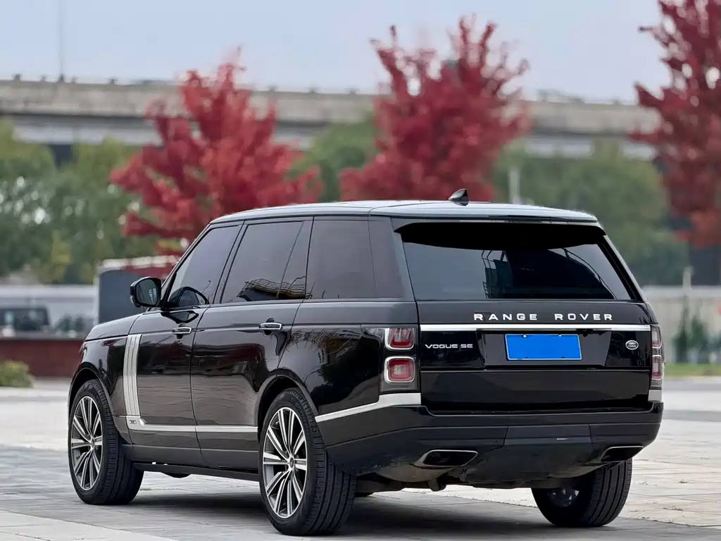 Land Rover Range Rover — миниатюра 4
