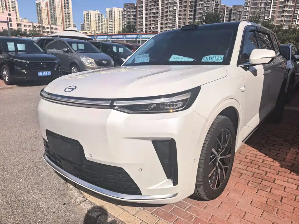 GAC Motor Trumpchi Xiangwang S9