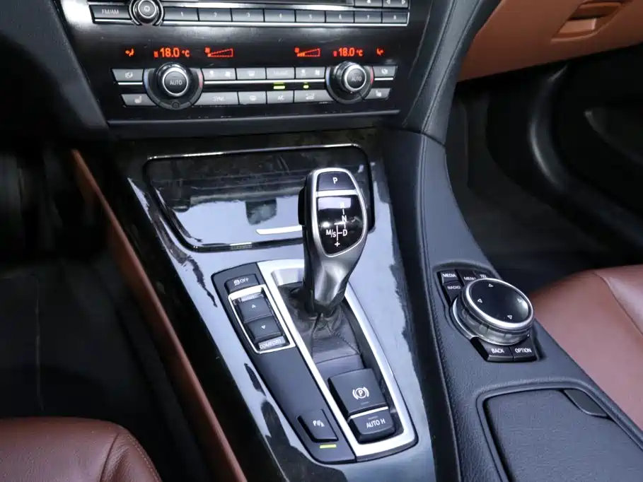 BMW 6 Series — миниатюра 9