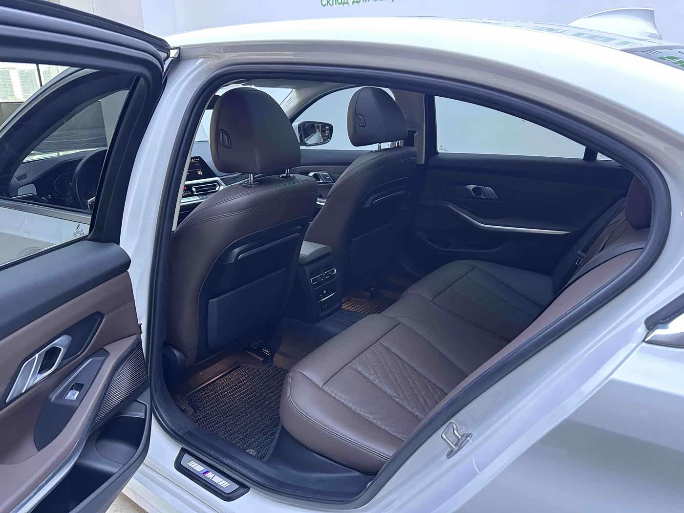BMW 3 Series 2.0 л 2022 г. Белый, пробег 41000 км