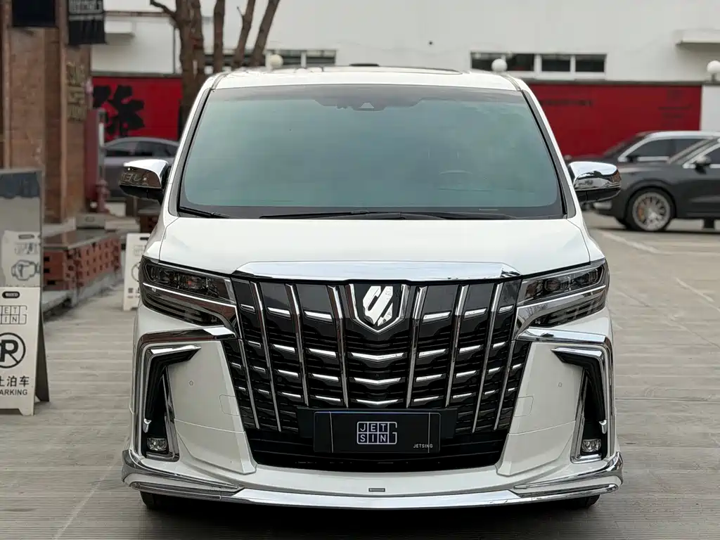 Toyota Alphard 2021