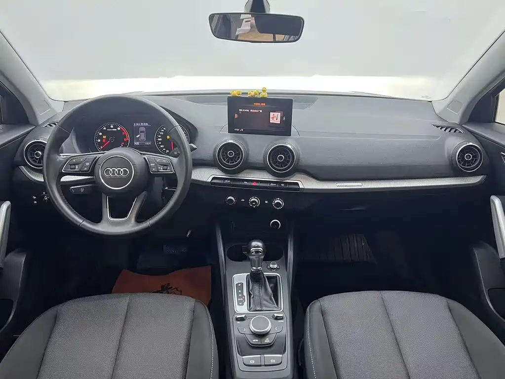 Audi Q2L — миниатюра 4