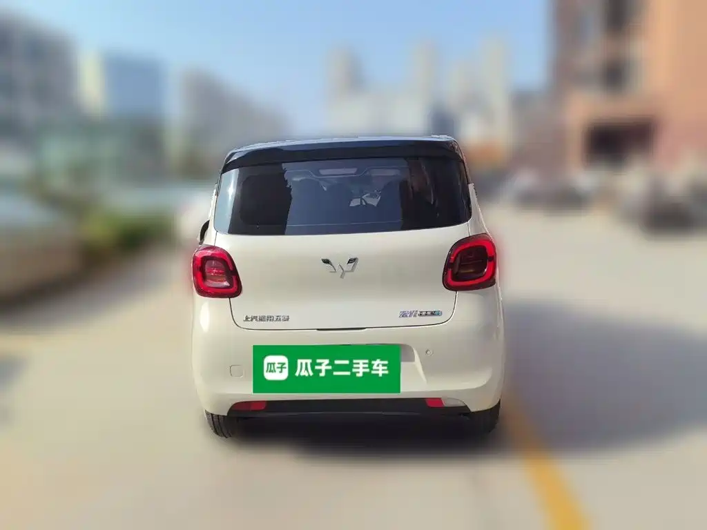 Wuling MINIEV — миниатюра 3
