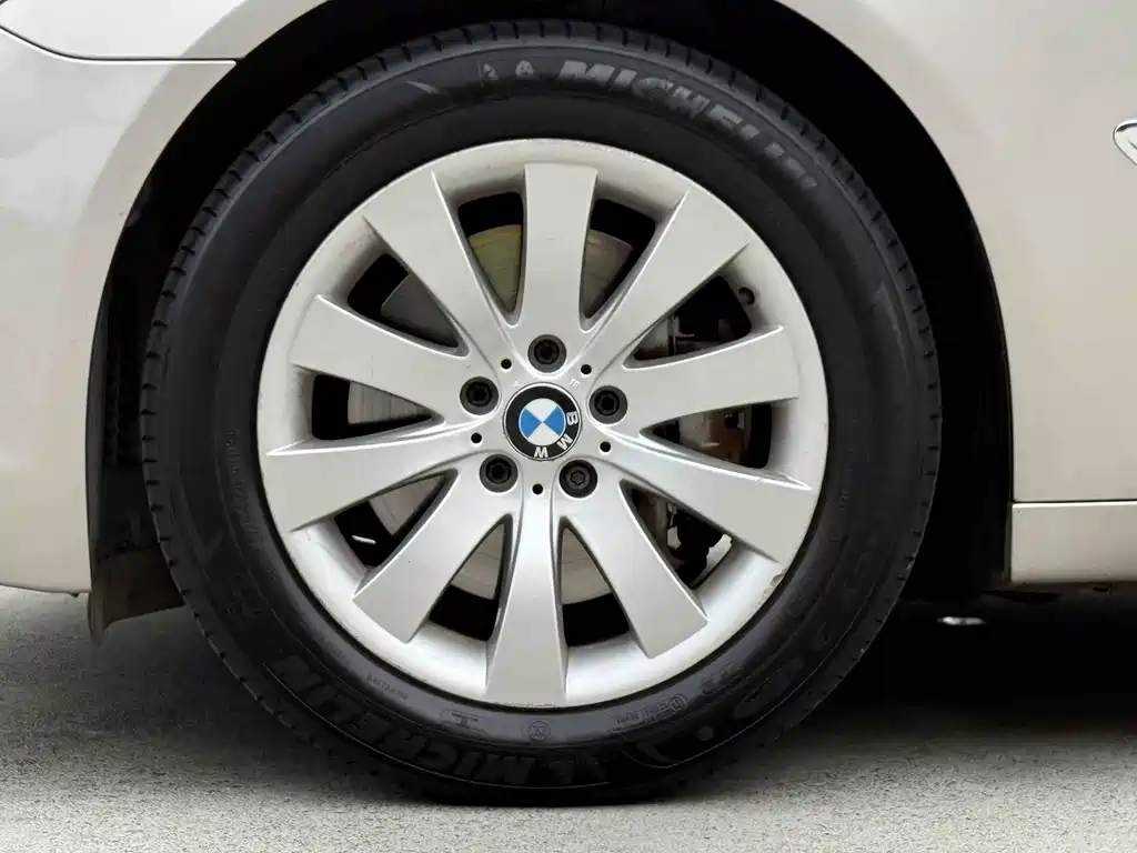 BMW 7 Series 7 2009 740Li Lead