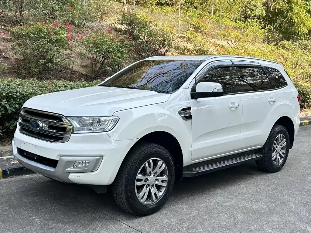 Ford Everest