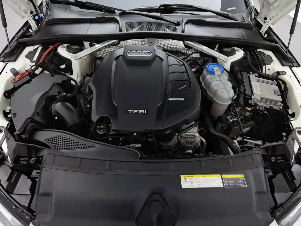 Audi A4L — миниатюра 6