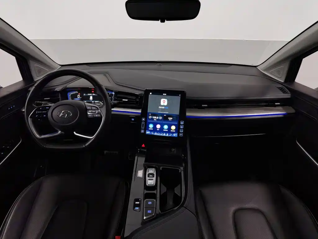 Hyundai Custo — миниатюра 5