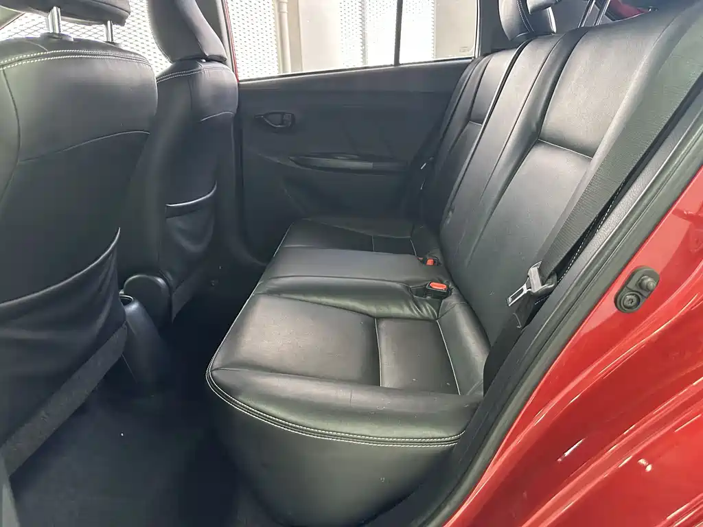 Toyota Vios FS — миниатюра 7