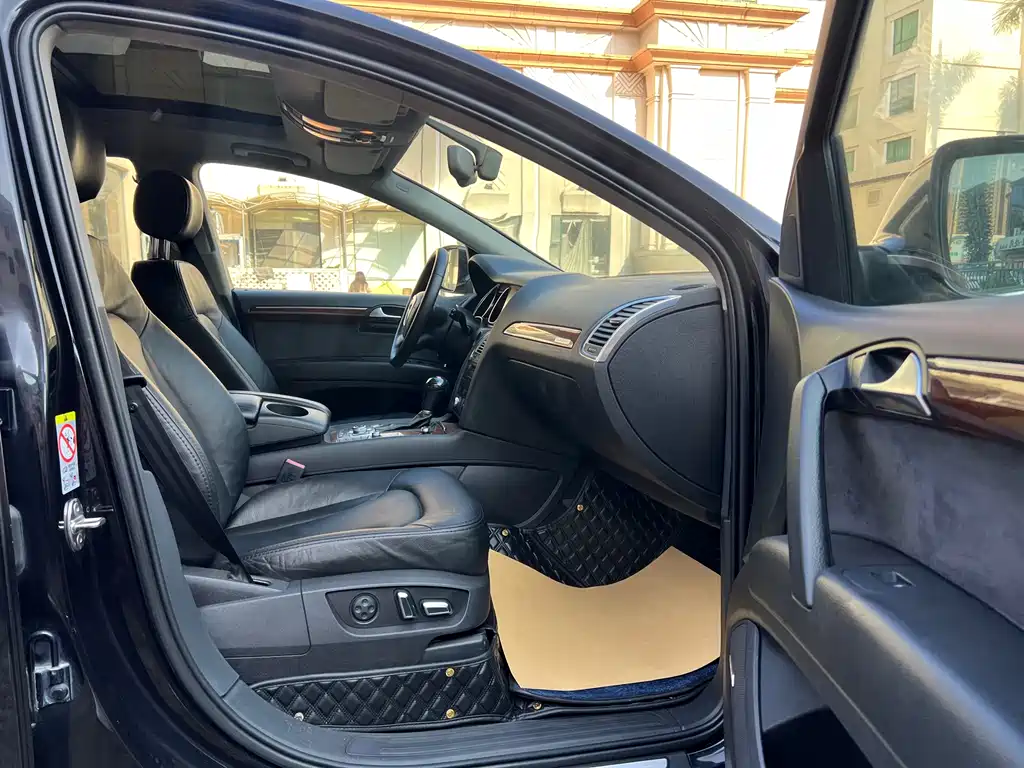 Audi Q7 — фотографии объявления, Фото 11