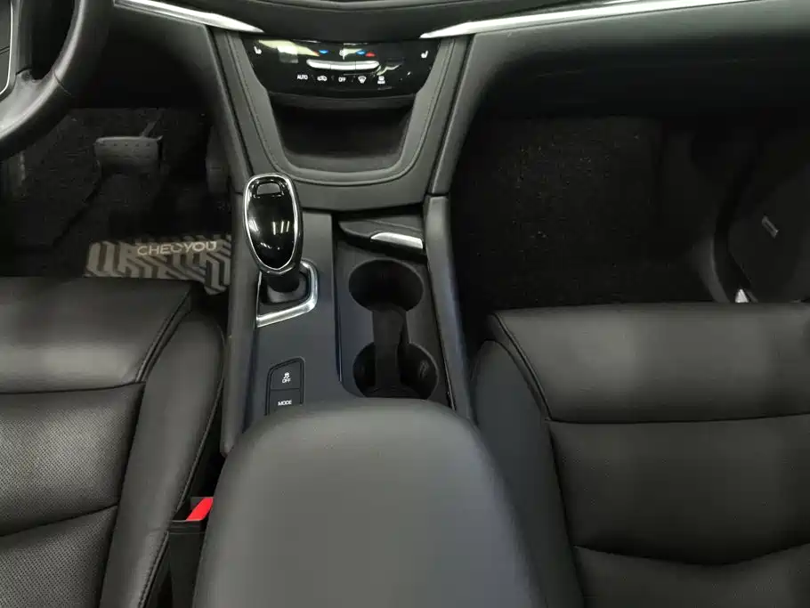 Cadillac XT5 — миниатюра 16