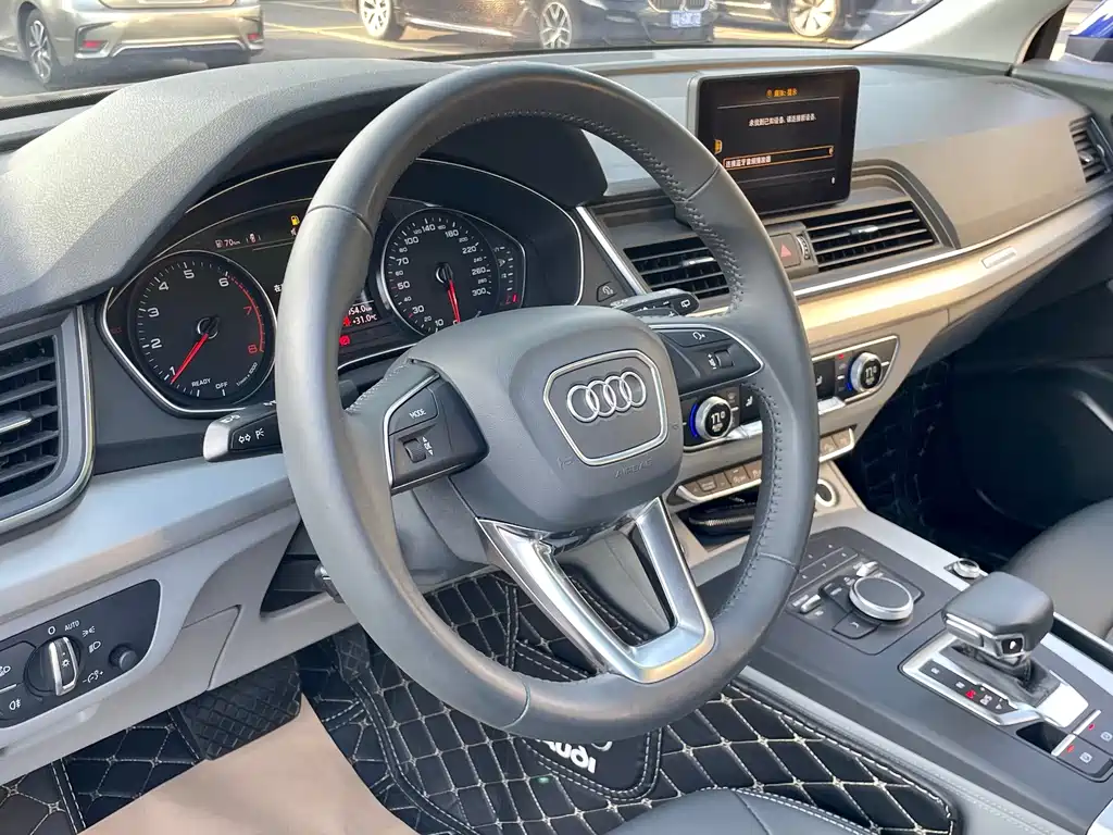 Audi Q5L — миниатюра 14