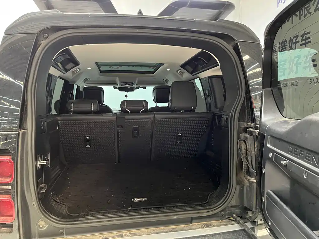 Land Rover Defender — миниатюра 14