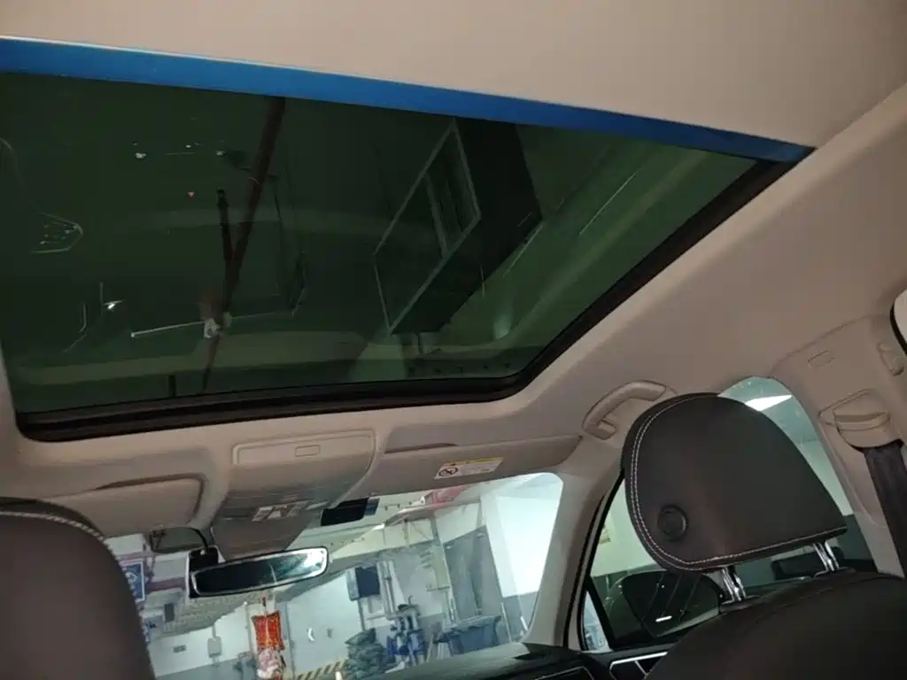 Volkswagen Tiguan L — миниатюра 18