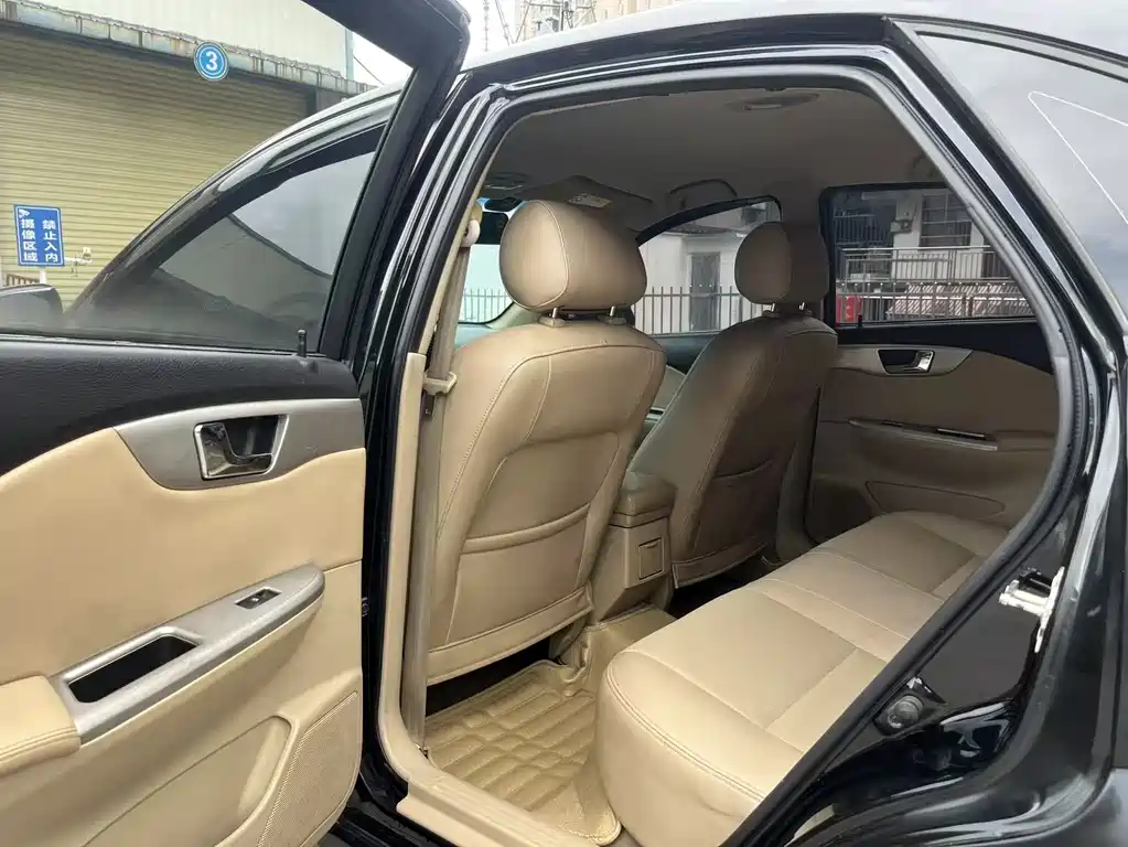 Buick Excelle 1.5L Auto Classic Type, фото 8