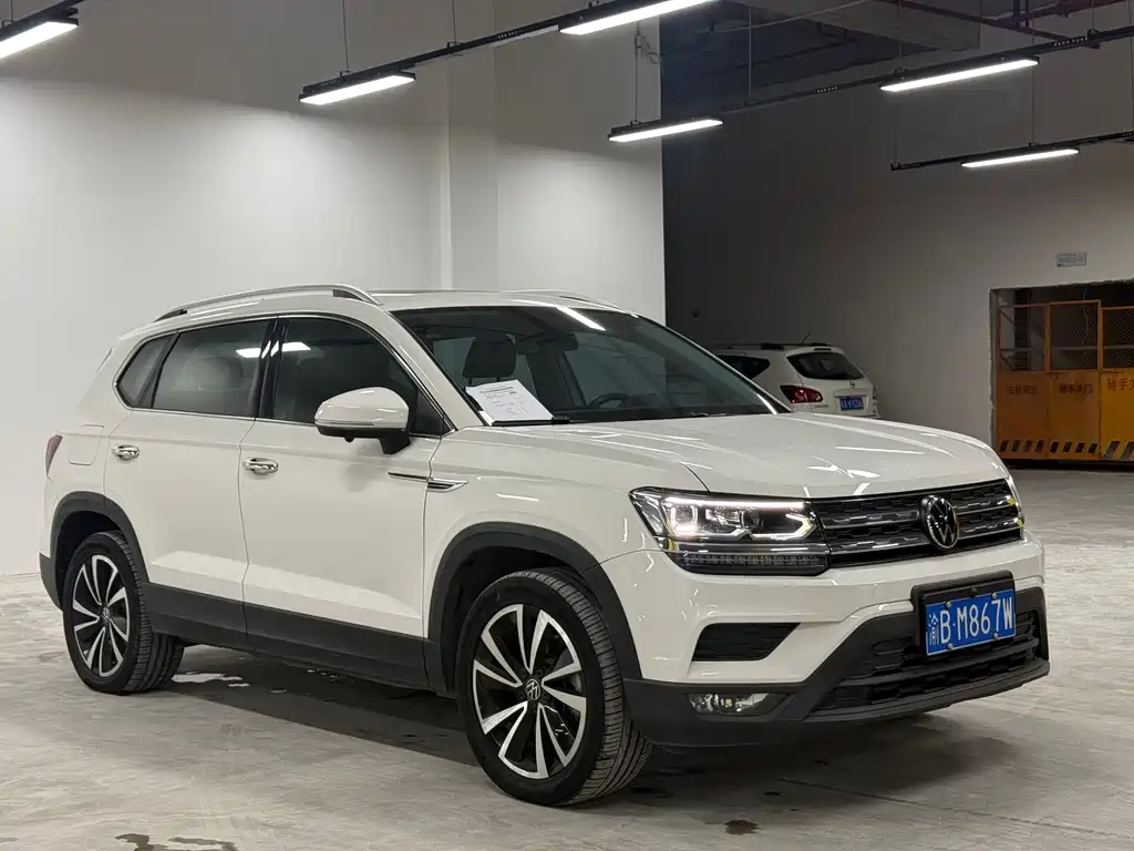 Volkswagen Tharu — миниатюра 3