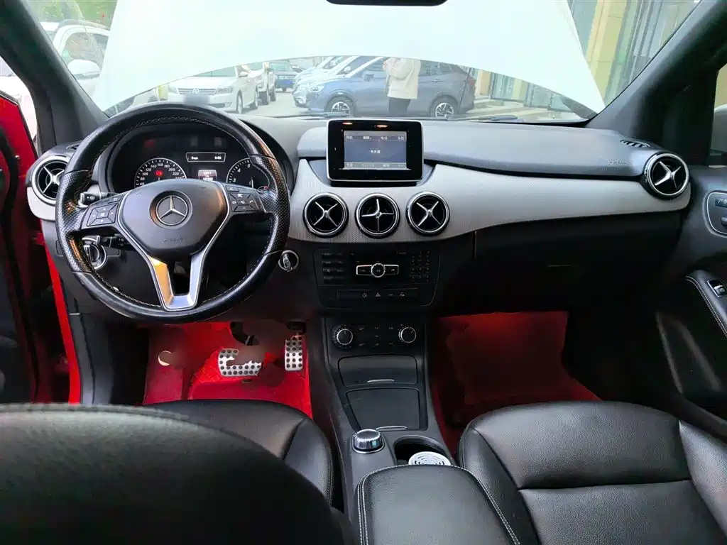 Mercedes-Benz B-Class B 2012 B 200