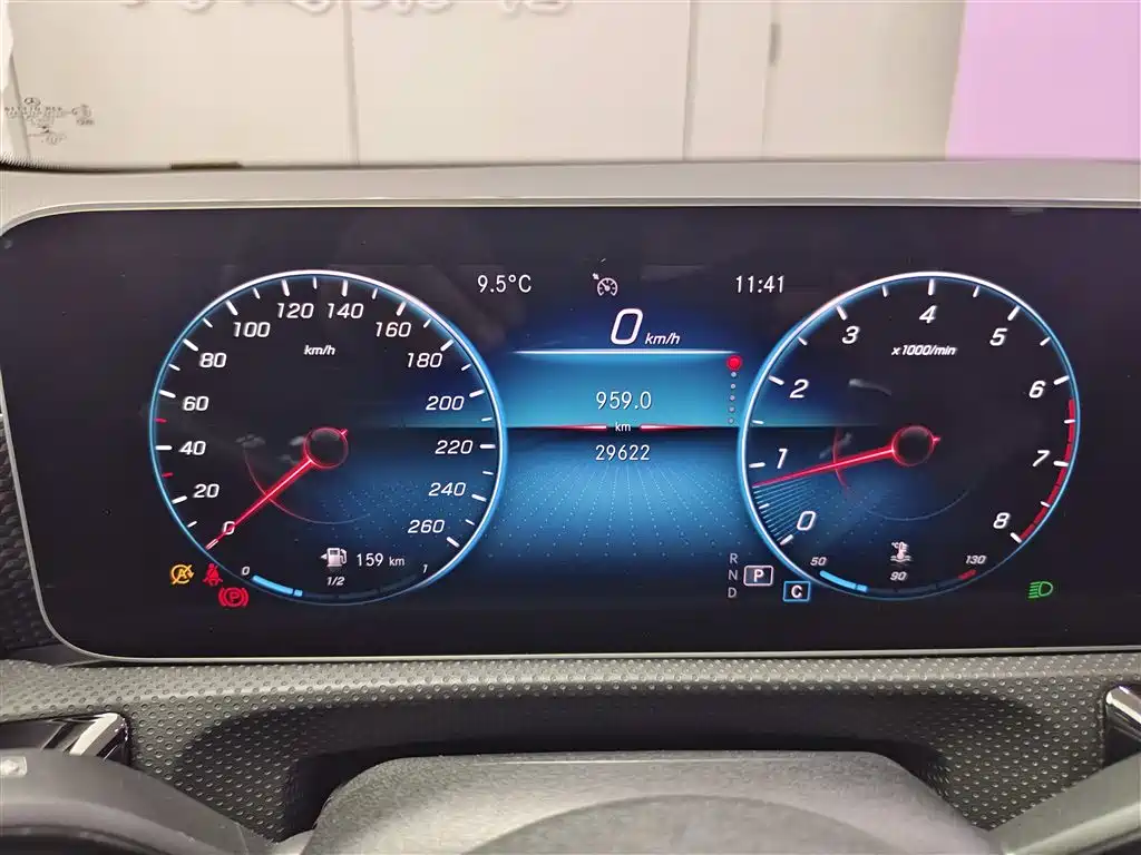 MERCEDES-BENZ A CLASS