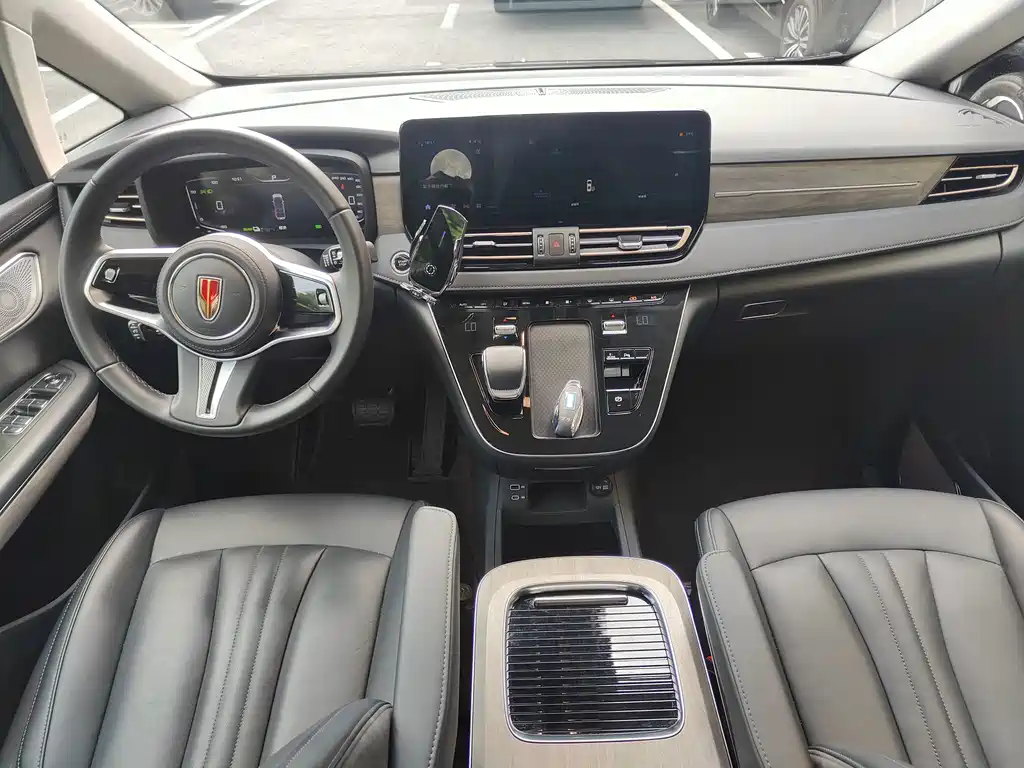 Hongqi HQ9 PHEV 2.0T 4WD Business Edition, фото 18
