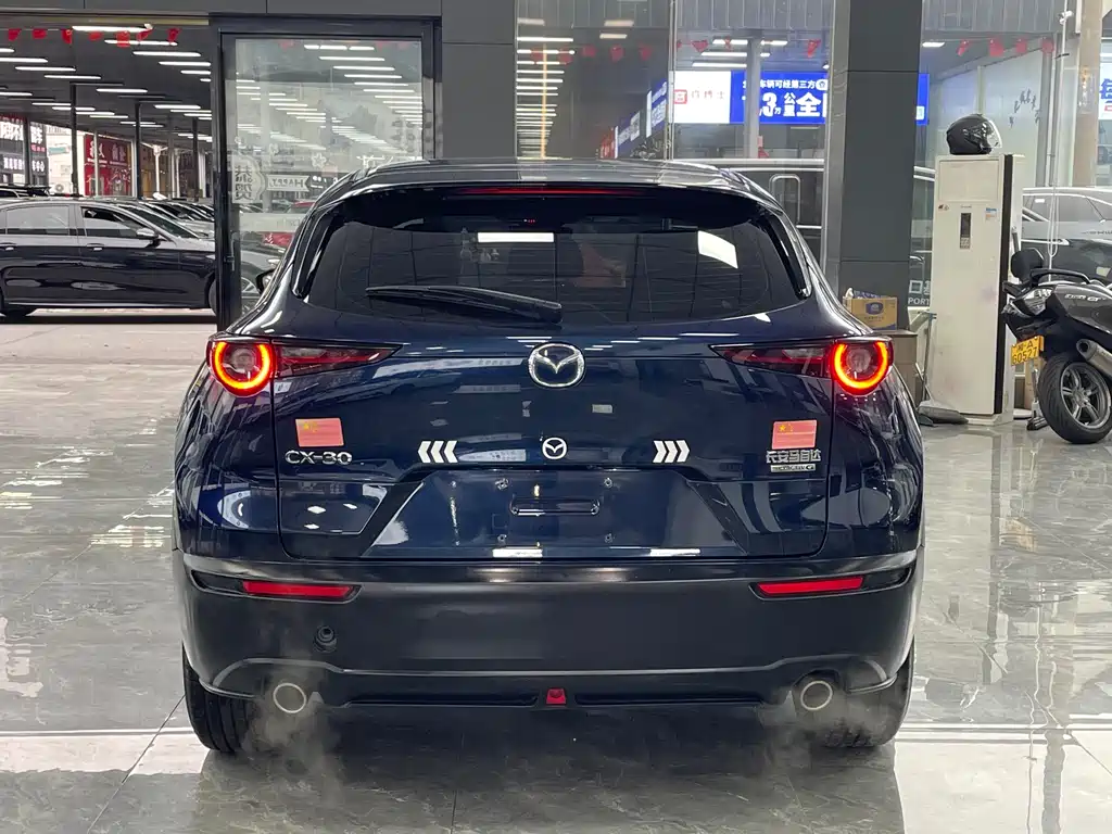 MAZDA CX 30