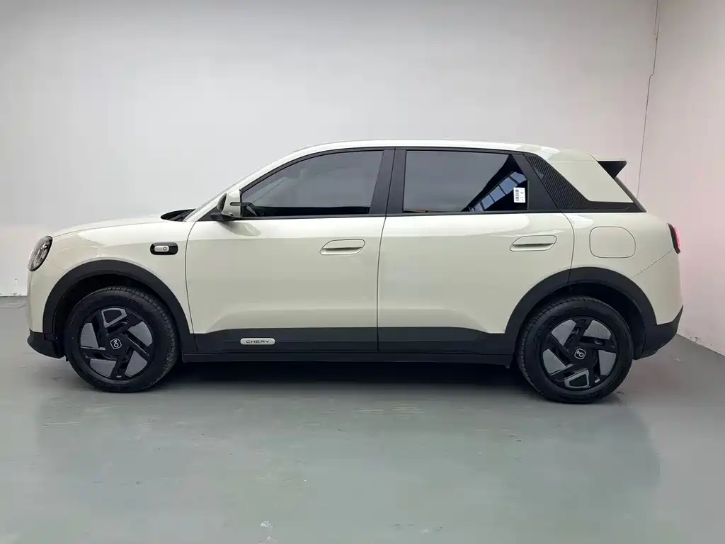 Chery QQ QQ3 EV — миниатюра 3
