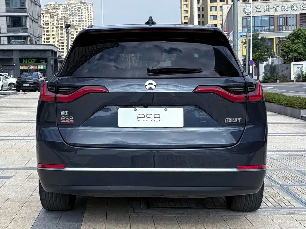 NIO NIO ES8