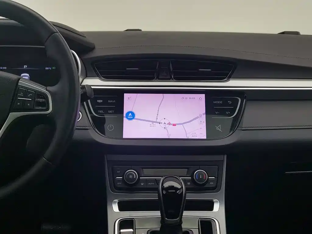 Geely Emgrand — миниатюра 12