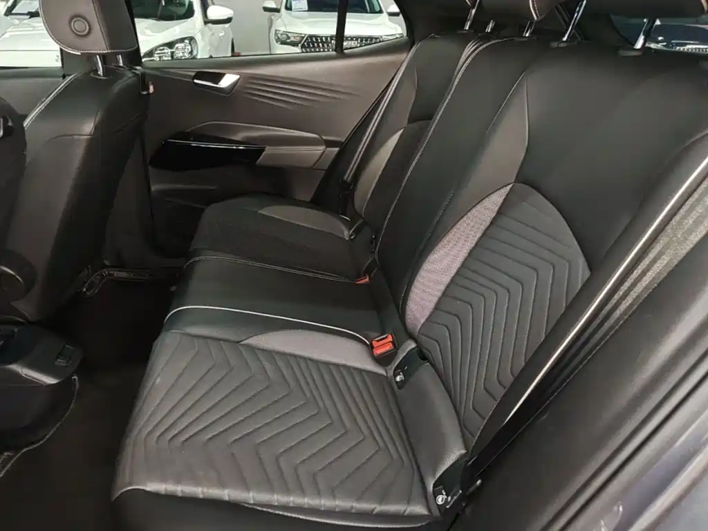 Volkswagen ID.3 — миниатюра 17