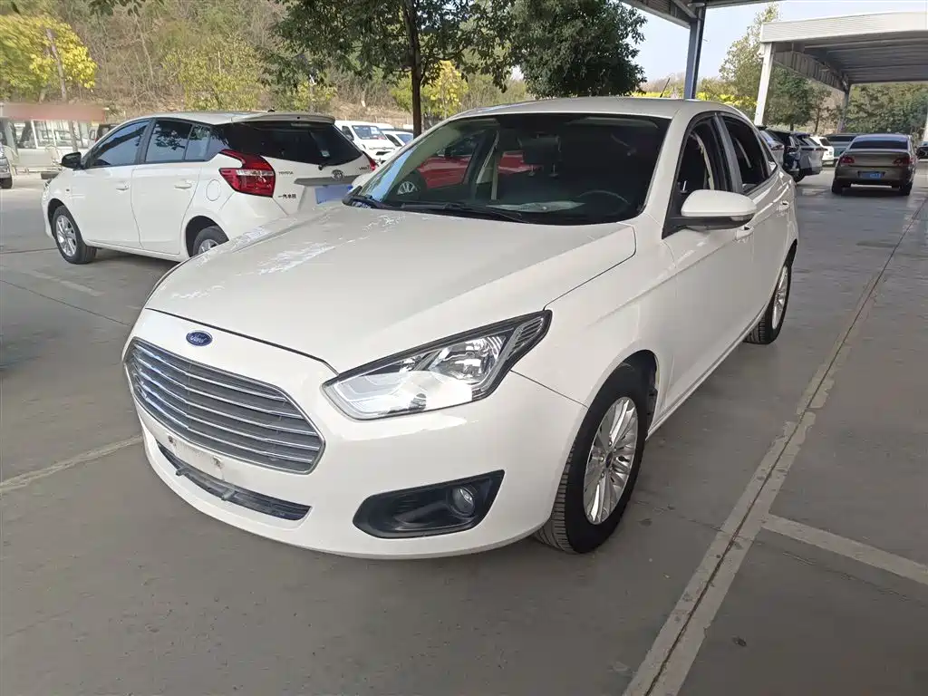 Ford Escort 2017