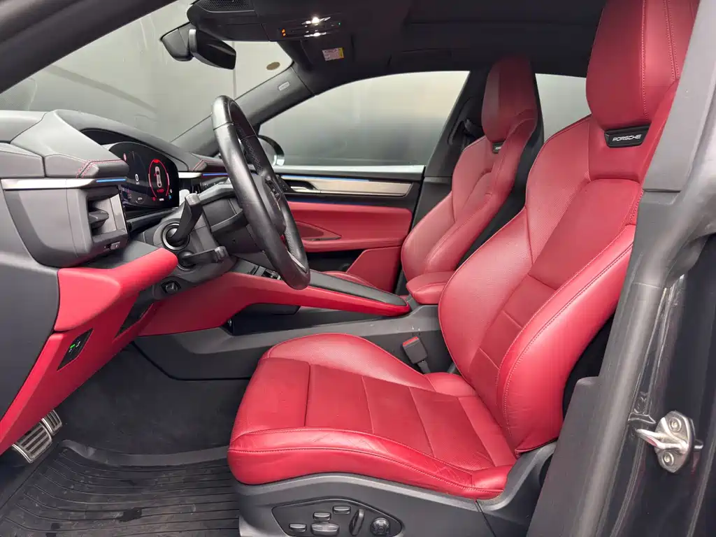 Porsche Macan EV — миниатюра 16