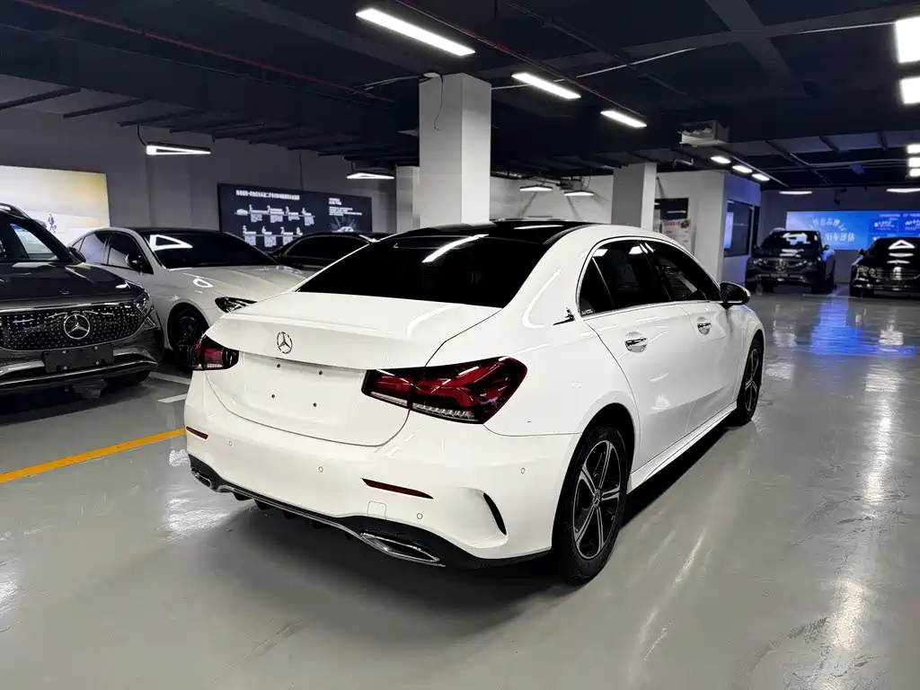 Mercedes-Benz A-Class A 2022 A 200 L Sport Fashion