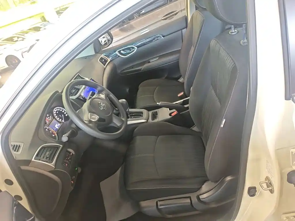 Nissan Sylphy — миниатюра 15