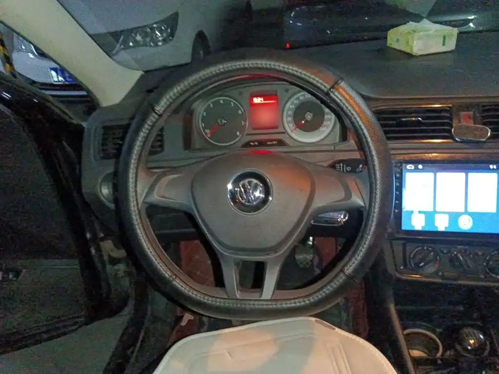 Volkswagen Santana — миниатюра 11