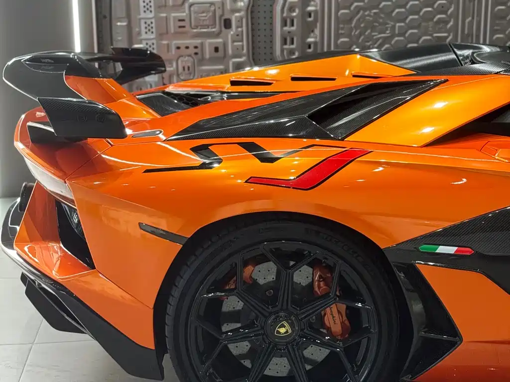 Lamborghini Aventador 2013 LP 700-4 Roadster