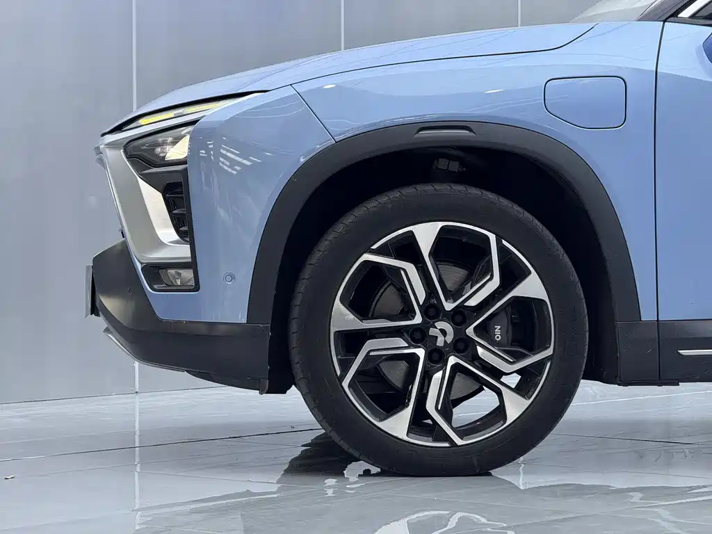 NIO NIO ES8
