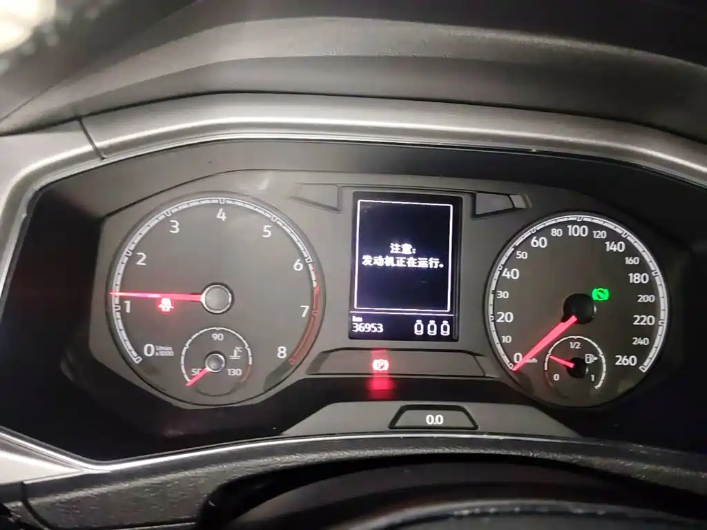 Volkswagen T-Roc — миниатюра 12