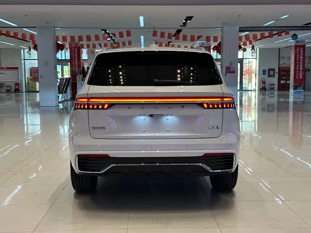 Geely Xingyue L — миниатюра 9