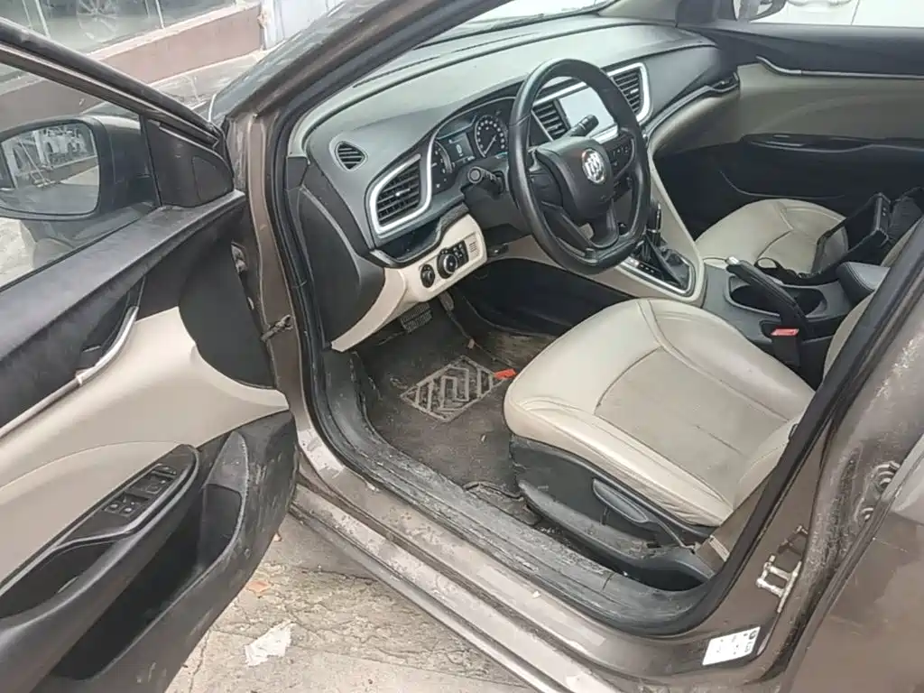 Buick Excelle — миниатюра 16