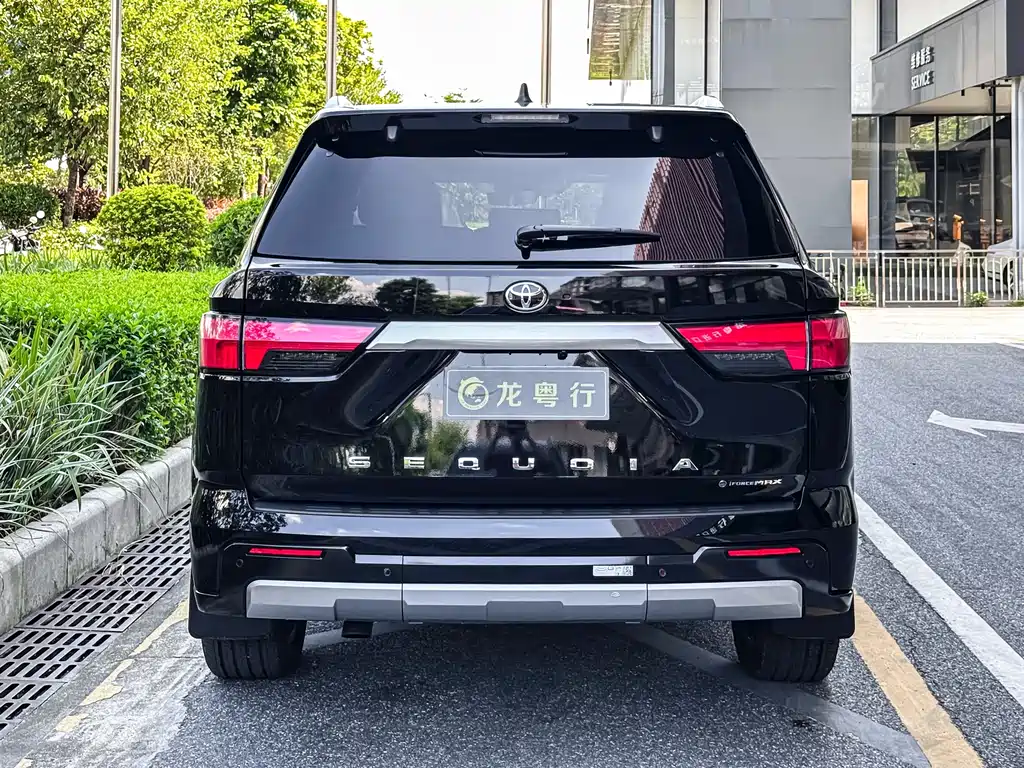 Toyota Sequoia 2025 3.4T AT