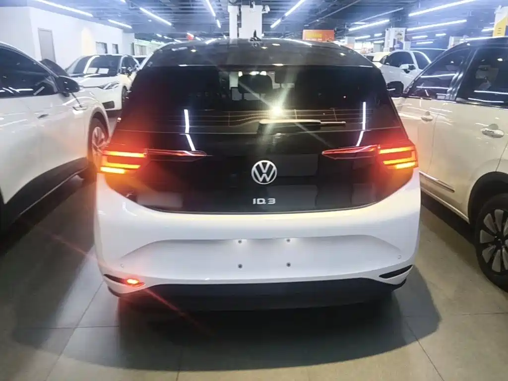Volkswagen ID.3 — миниатюра 6