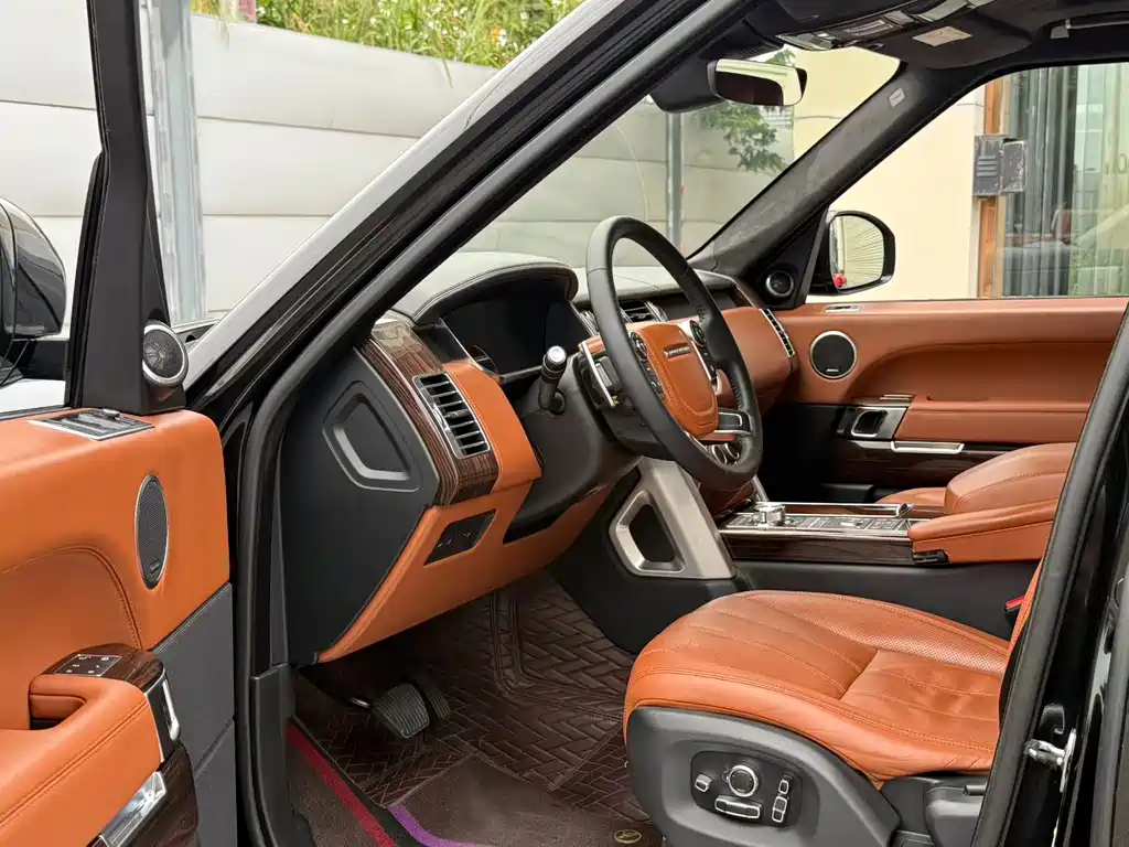 Land Rover Range Rover 2017 3.0 SC V6 Vogue SE Long Wheelbase