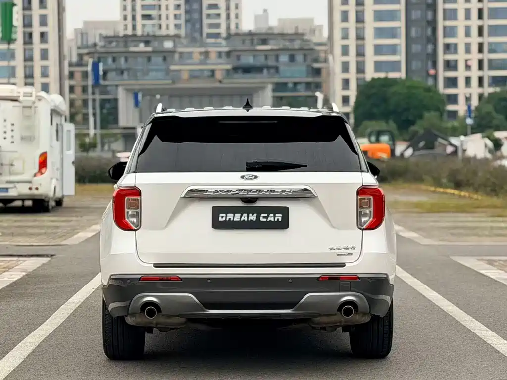 Ford Explorer — миниатюра 6