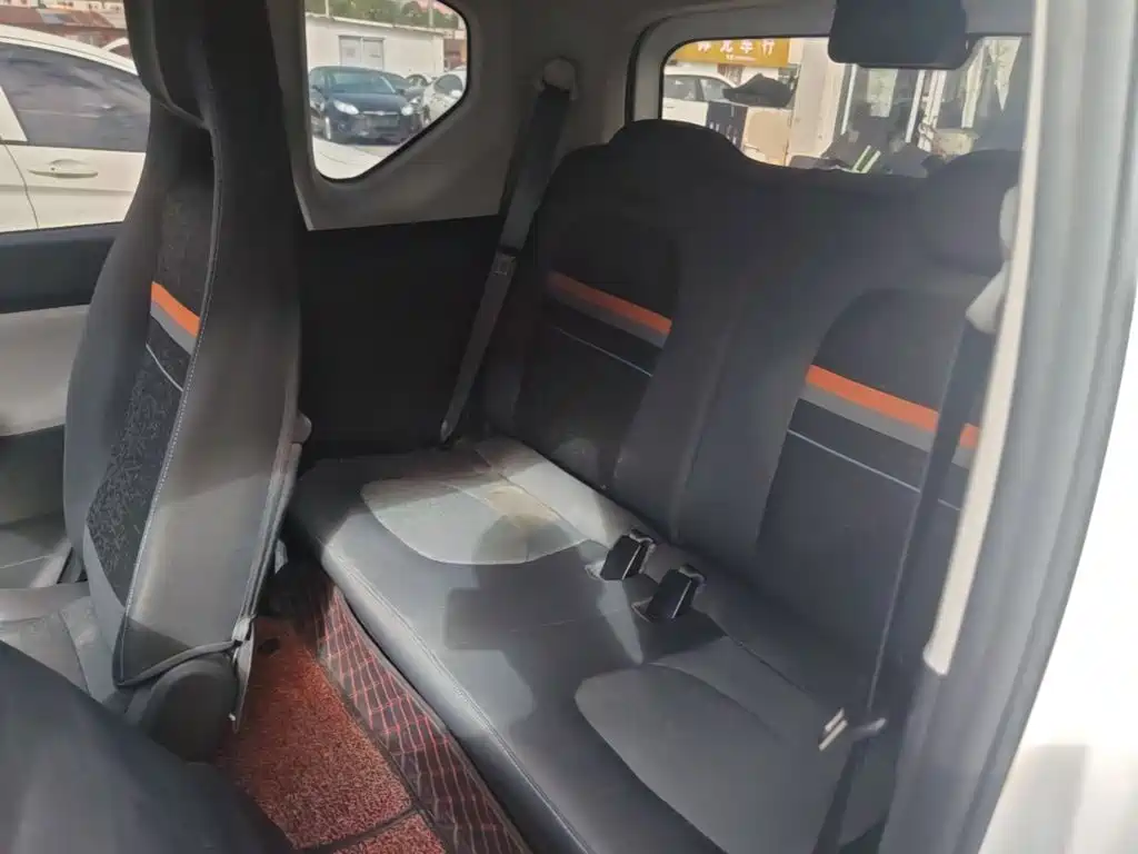 Wuling MINIEV — миниатюра 17