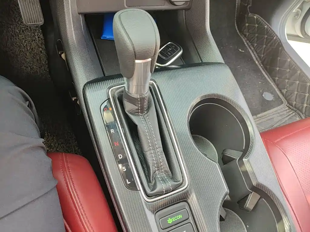 Honda Civic — миниатюра 14
