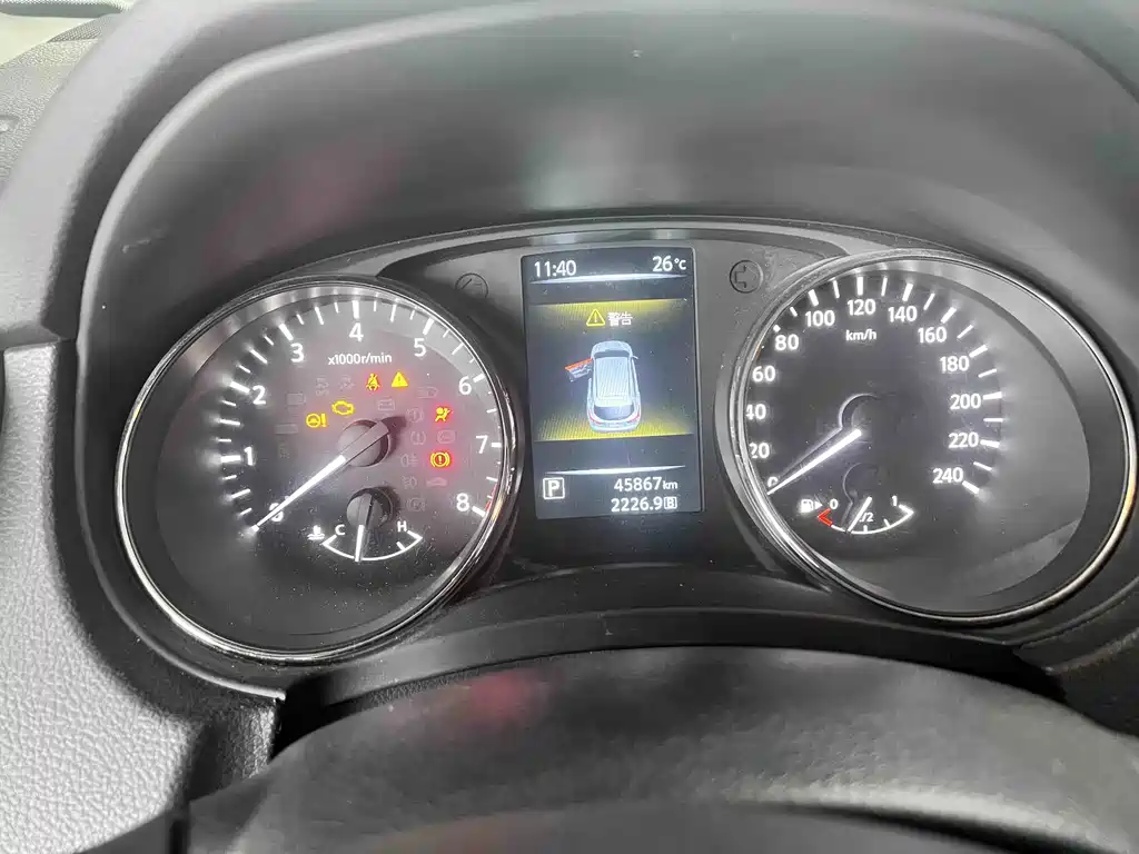 Nissan Qashqai — миниатюра 5
