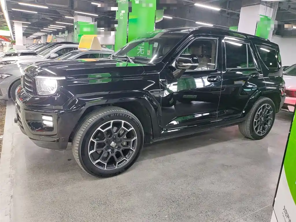 TANK TANK 700 NEW ENERGY